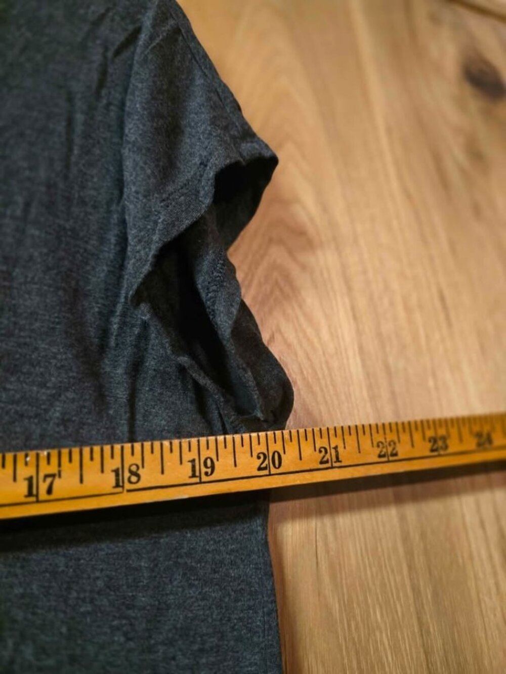 Maurices Women's Sz Large Casual Dark Gray Galaxy Space Solar Short Sleeve Shirt - Picture 7 of 7